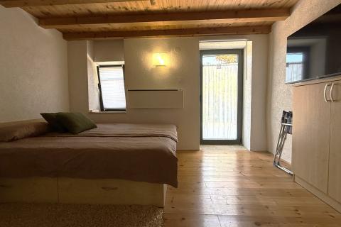 Otok Lošinj, Nerezine, autohtona vila sa 5 smještajnih jedinica