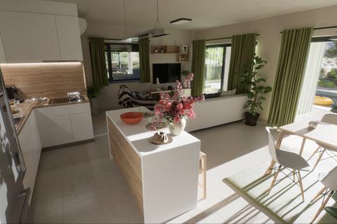 Istra, Poreč-dvoetažni stan u novogradnji s pogledom na more 