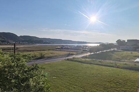 Rab, Supetarska Draga - kuća s restoranom, prvi red do mora