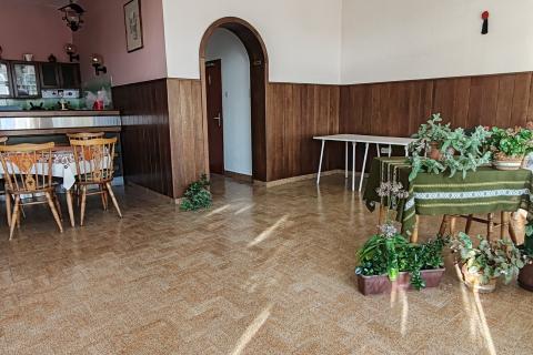 Rab, Supetarska Draga - kuća s restoranom, prvi red do mora