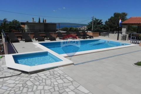 Flat/Appartement Novi Vinodolski, 120,58m2