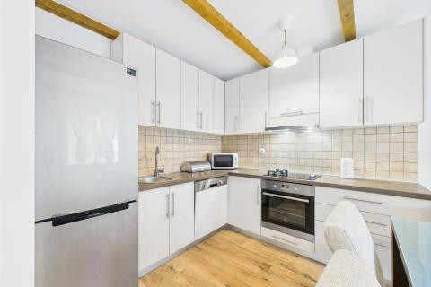 Imotski, Donji Proložac, Autohtona kuća sa bazenom, virtualna šetnja