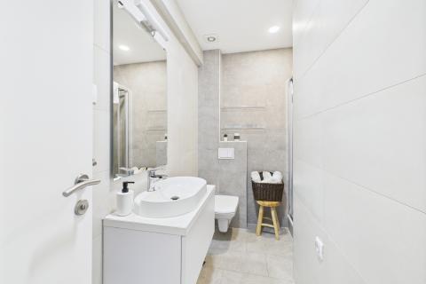 Imotski, Donji Proložac, Autohtona kuća sa bazenom, virtualna šetnja