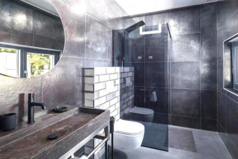 Istra,Kaštel-Samostojeća moderna vila  