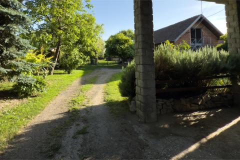 Popovača, Centar, Kuća sa dva stana