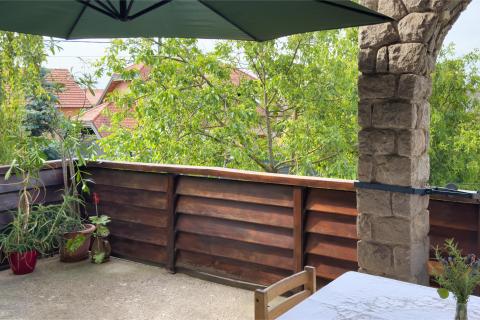 Popovača, Centar, Kuća sa dva stana