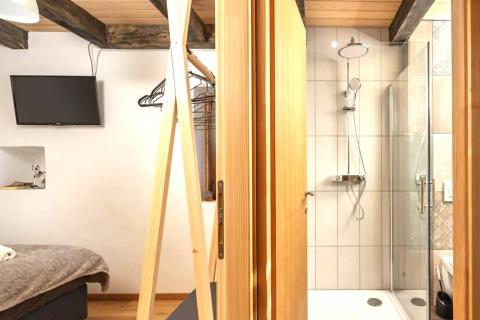 Istra,Vižinada-Adaptirana kamena kuća