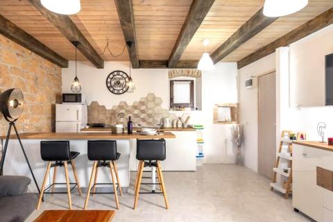 Istra,Vižinada-Adaptirana kamena kuća