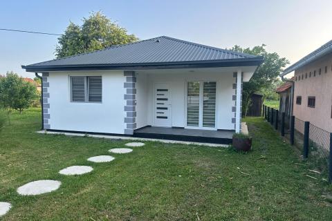 Velika Gorica, Donje Podotočje, kuća 200 m2 sa dvorišnicom