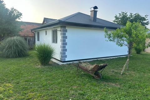 Velika Gorica, Donje Podotočje, kuća 200 m2 sa dvorišnicom