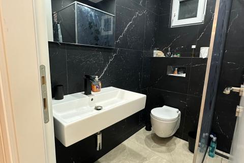 Velika Gorica, Donje Podotočje, kuća 200 m2 sa dvorišnicom