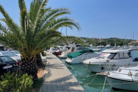 Island of Krk, Klimno, apartment, sea view, 300 m from the beach