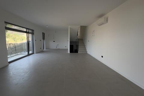 Kostrena, Sv.Lucija, Dvojna ECO kuća