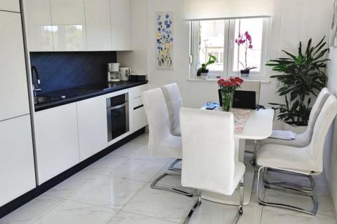 Пула, Лунгомаре – Двухкомнатная квартира, 250 м от пляжа