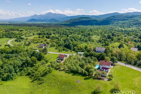 Haus Drežnik Grad, Rakovica, 400m2