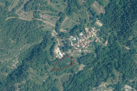 Istra, Buzet, Sovinak - ne građevinsko zemljište 25,70 ha