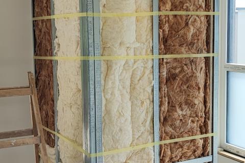 Zagreb, Črnomerec-Mikulići, stambena zgrada s dva troiposobna dvoetažna stana