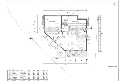 Zagreb, Črnomerec-Mikulići, stambena zgrada s dva troiposobna dvoetažna stana