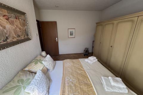 Grad Krk - kuća prvi red do mora