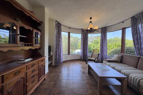 Grad Krk - kuća prvi red do mora