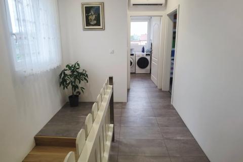 Casa Loborika, Marčana, 224,48m2