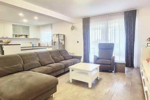 Casa Loborika, Marčana, 224,48m2