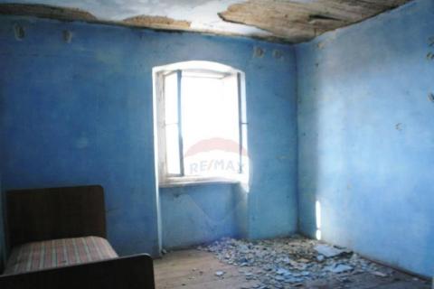 Istra, Oprtalj, kamena kuća za adaptaciju