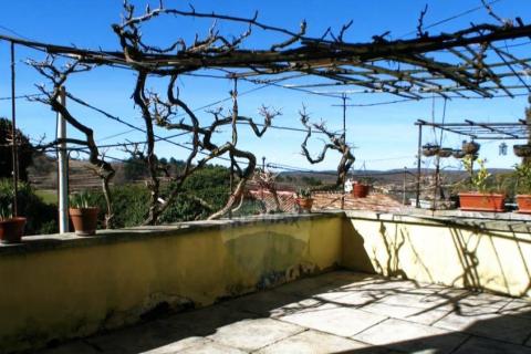 Istra, Oprtalj, kamena kuća za adaptaciju