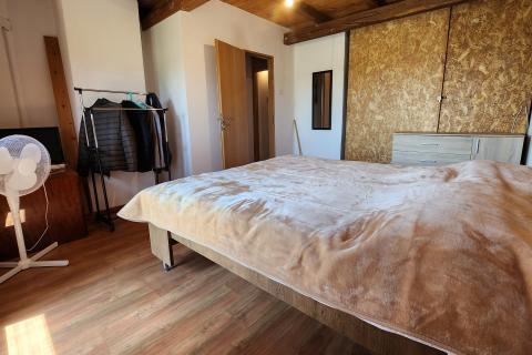 Popovača, Gračenica, kuća 150m2, vinograd, šuma