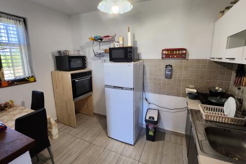 Popovača, Gračenica, kuća 150m2, vinograd, šuma