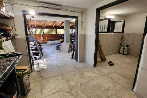 Popovača, Gračenica, kuća 150m2, vinograd, šuma