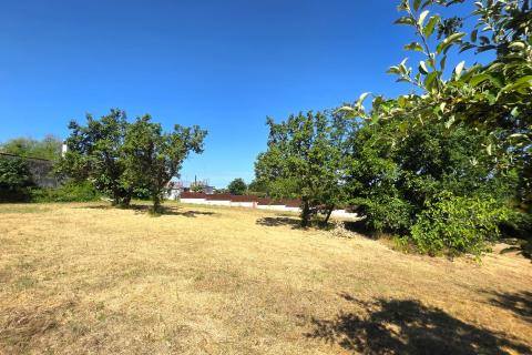 Istra,Brtonigla-Zemljište na rubnom dijelu