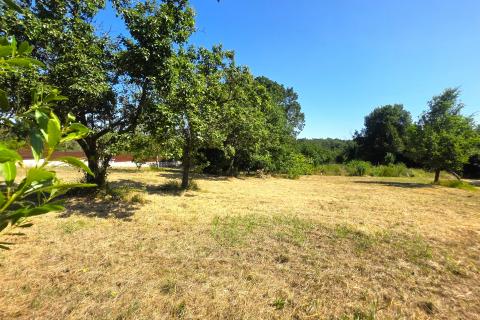 Istra,Brtonigla-Zemljište na rubnom dijelu