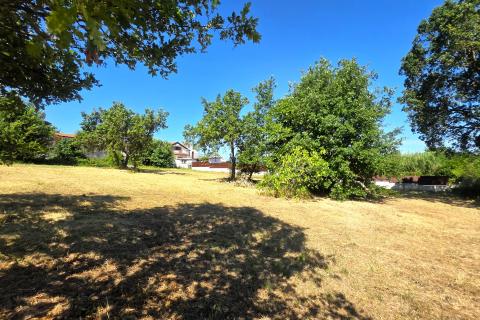 Istra,Brtonigla-Zemljište za gradnju u srcu Istre