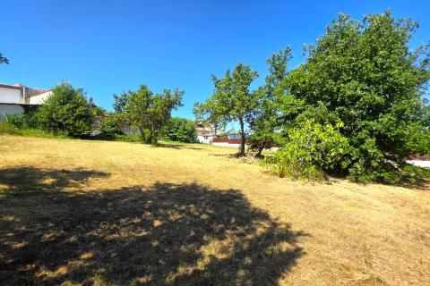 Istra,Brtonigla-Zemljište za gradnju u srcu Istre