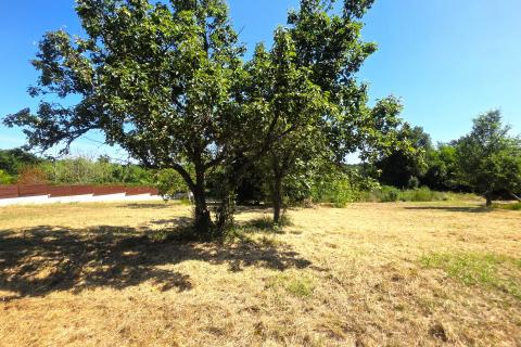 Istra,Brtonigla-Zemljište za gradnju u srcu Istre