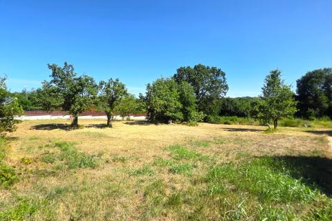 Istra,Brtonigla-Zemljište za gradnju u srcu Istre