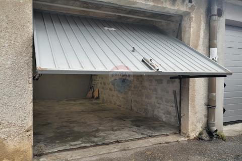 OPATIJA, Garaža 18 m2