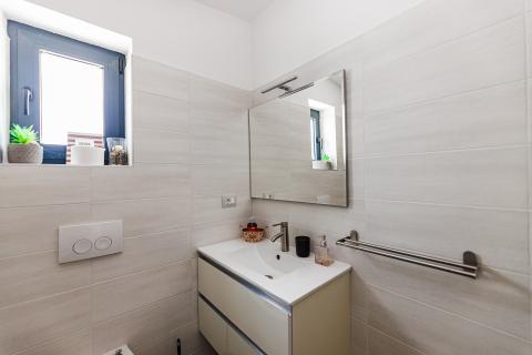 OPATIJA, BREGI - obiteljska kuća s bazenom