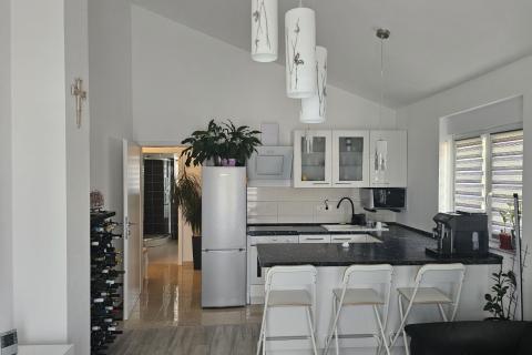 Viškovo, Marčelji - novogradnja 50m2, 2s+db s parkingom