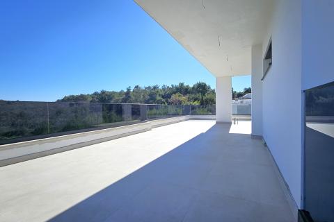 Istra, Umag okolica, stan u novogradnji u blizini plaže