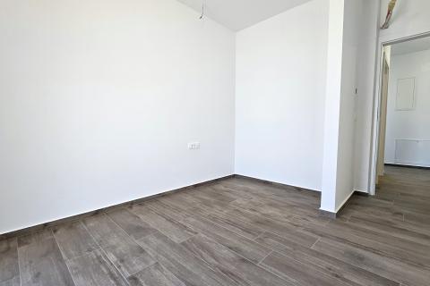 Istra, Umag okolica, stan u novogradnji u blizini plaže