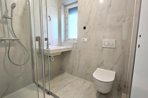 Istra, Umag okolica, stan u novogradnji u blizini plaže