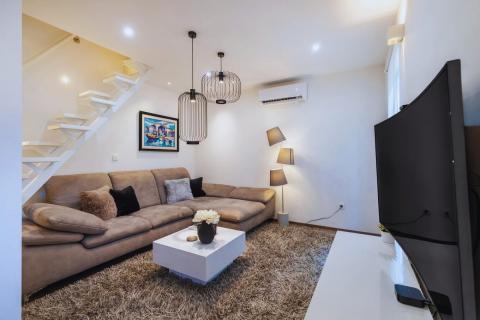 Novi Vinodolski – Zweizimmerwohnung in Begehrter Lage