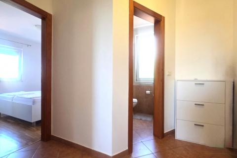 Istra,Novigrad-Stan za dugoročni najam 