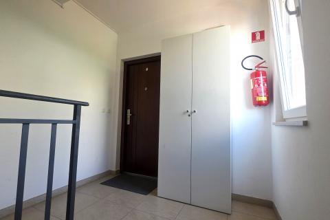 Istra,Novigrad-Stan za dugoročni najam 