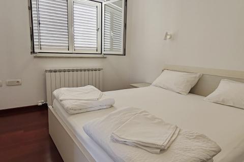 Rab, Barbat - prostrani stan, blizina plaže