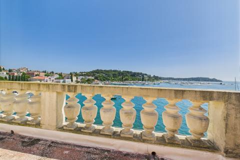 Istra, Rovinj -jedinstvena prilika - stan u povijesnoj vili s pogledom na more