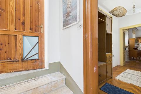 Istra, Rovinj -jedinstvena prilika - stan u povijesnoj vili s pogledom na more