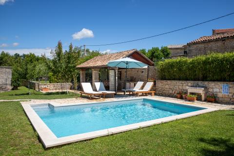 ISTRA, KANFANAR - Bellissima Casa in Pietra Istriana Autentica